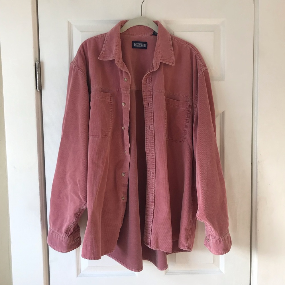 Vintage men’s corduroy button-down shirt